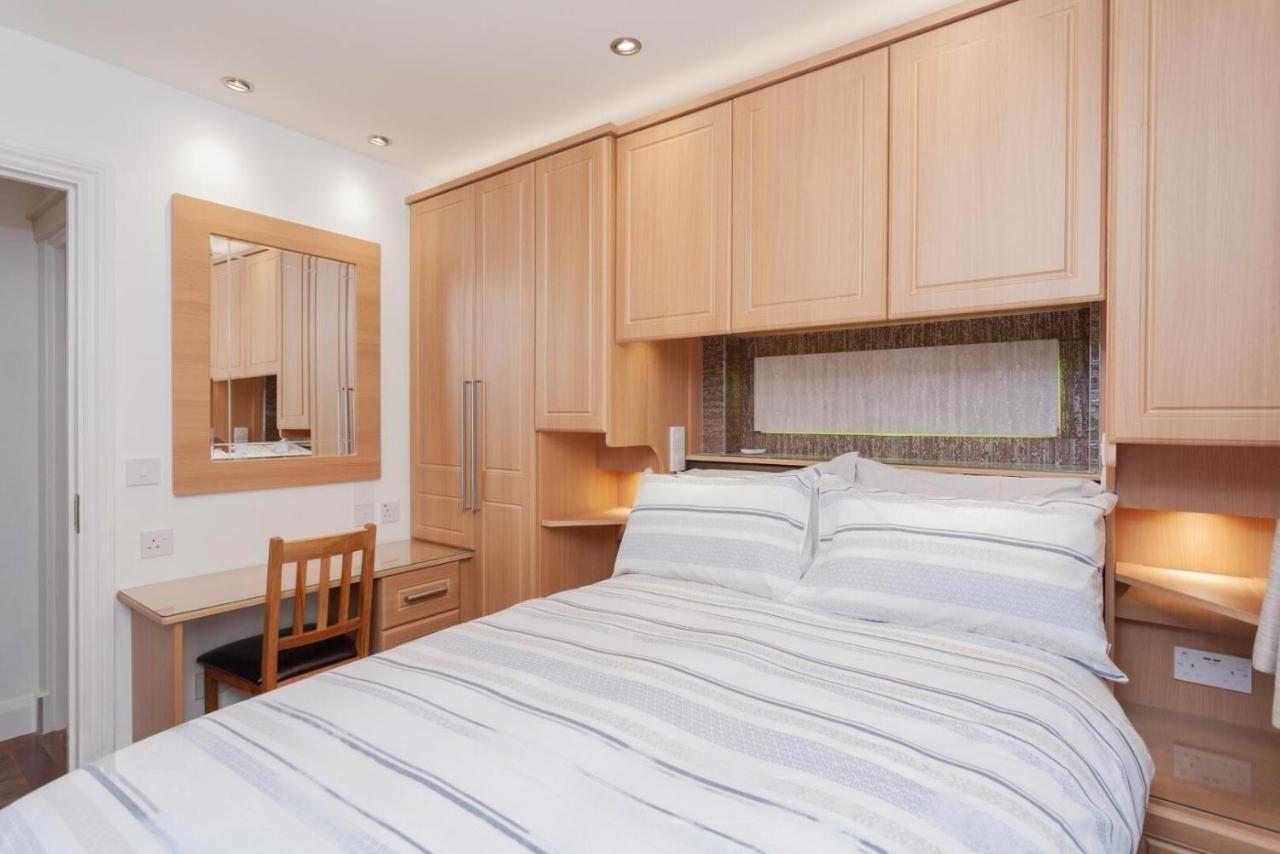 Central Belfast Apartments Alfred Street Extérieur photo