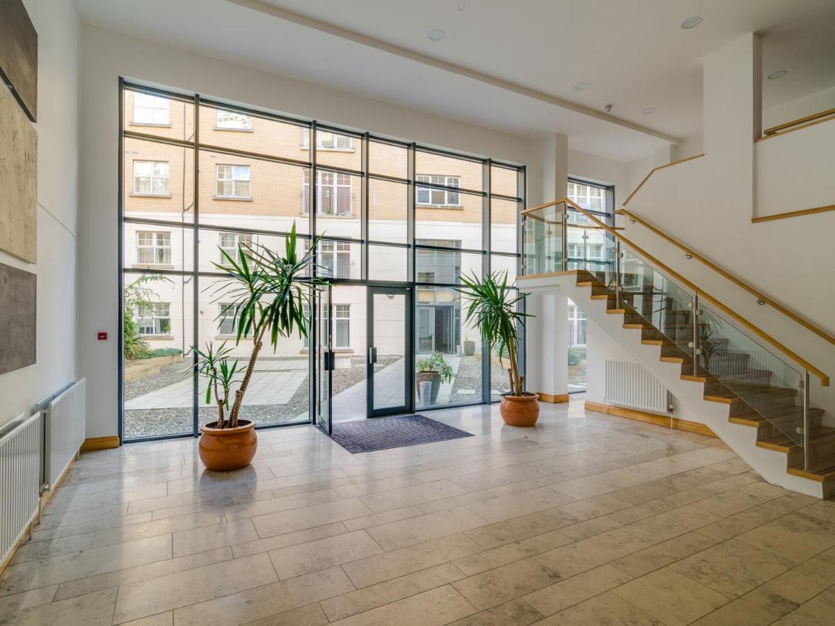 Central Belfast Apartments Alfred Street Extérieur photo