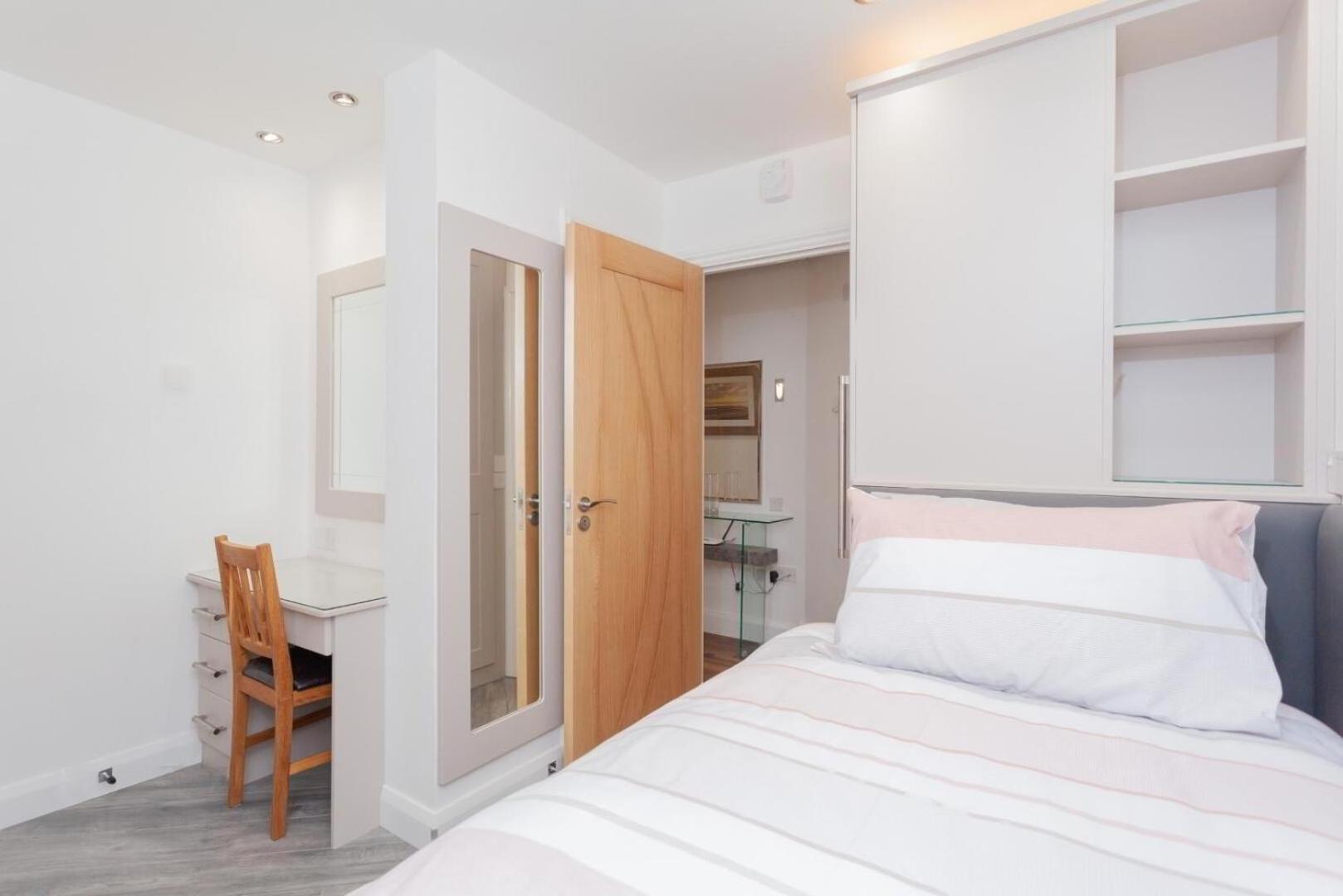 Central Belfast Apartments Alfred Street Extérieur photo