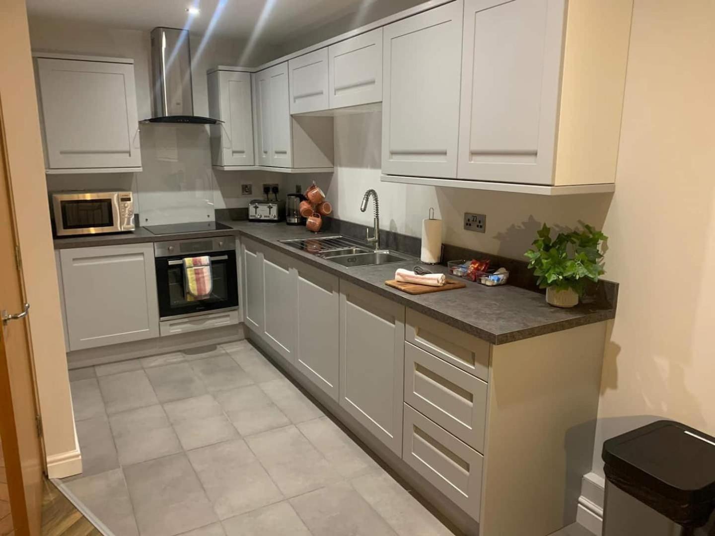 Central Belfast Apartments Alfred Street Extérieur photo